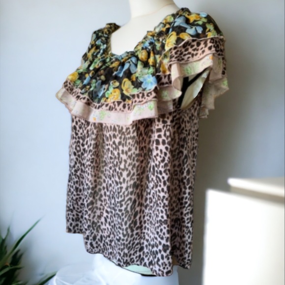 Kori Leopard Floral Print Top Size Large - Picture 4 of 10